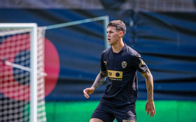 Enzo entra en la convocatoria y Corberán se lleva a Hamza del filial