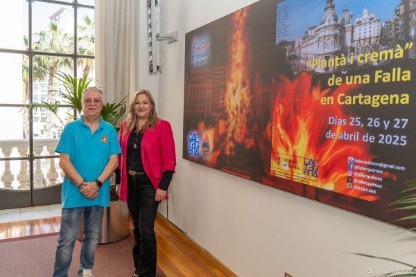 Las Fallas llegan este fin de semana a Cartagena con ninots, charangas y paella para 3.000 personas