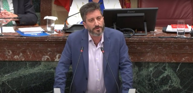 Podemos reivindica una mayor protección de la huerta en el día del Bando