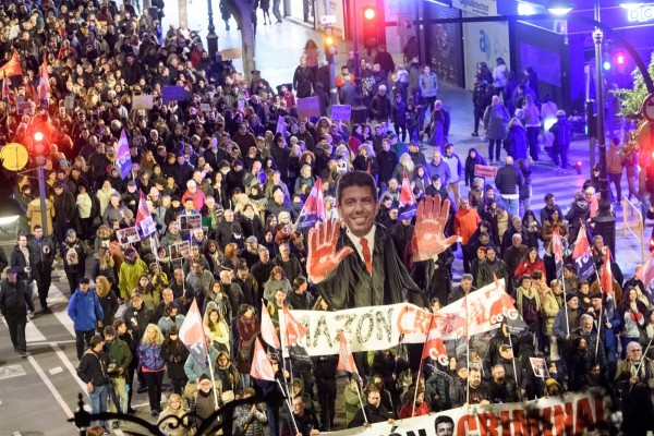 La séptima manifestación contra Mazón por la Dana exigirá un trato digno a los periodistas y justicia para las víctimas
