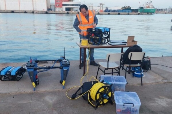 PortCastelló acoge un ensayo experimental de la UJI para mejorar con IA el reconocimiento de tuberías