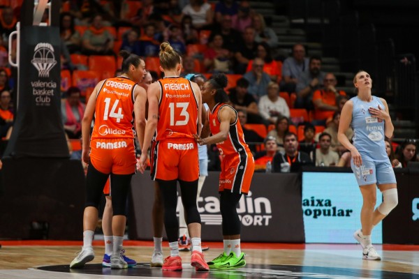 Badalona, el 'pistoletazo' de salida en los playoffs de Valencia Basket