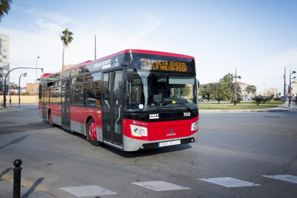 EMT València transporta este verano un 5,8% de viajeros más que el año pasado