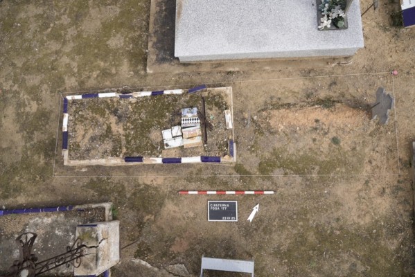 Empiezan los trabajos de exhumación de la fosa 177 del Cementerio de Paterna para encontrar a dos setabenses