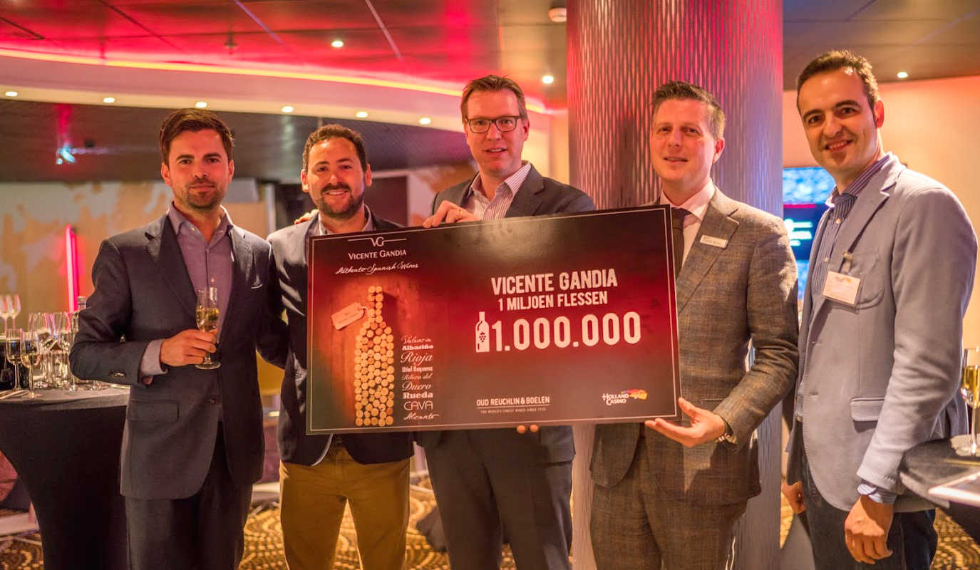Bodegas Gandia alcanza el millón de botellas vendidas en Holanda en un año