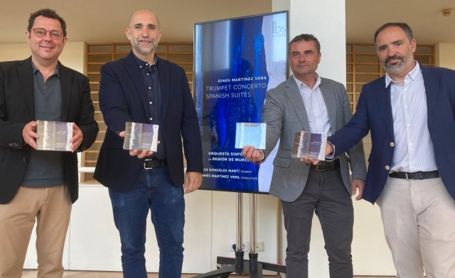El compositor pachequero Ginés Martínez presenta su disco con la OSRM y el trompetista Luis Gonzales Martí