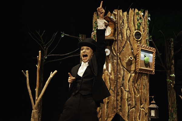 Sala Russafa abre el bosque de 'tÁ', un espectáculo de Escena Miriñaque