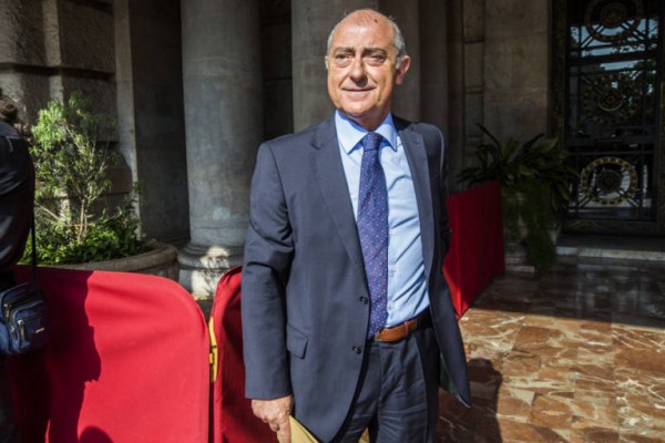 Alfonso Novo explica qué concejales decidieron pedir los 1.000 euros