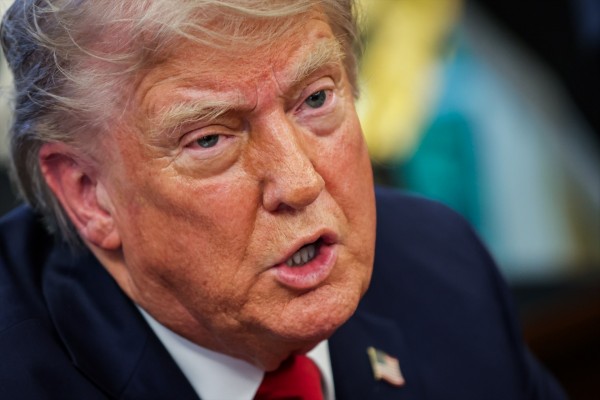 Trump considera que el ataque de Rusia sobre Kiev llega 