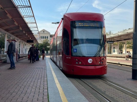Metrovalencia y el TRAM de Alicante no aseguran poder iniciar el servicio el martes por el apagón
