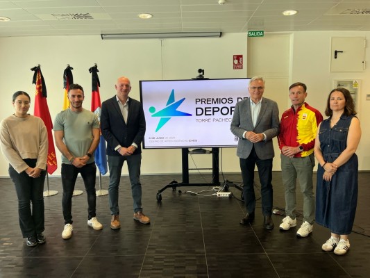 Torre Pacheco presenta reconocerá a los mejores deportistas del municipio el 6 de junio