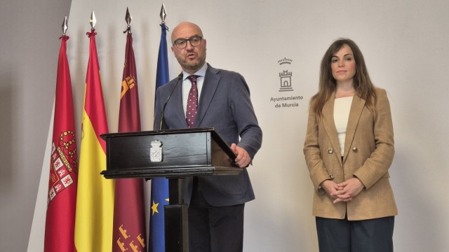 Murcia completa la tramitación administrativa para sacar el nuevo modelo de transporte a concurso público