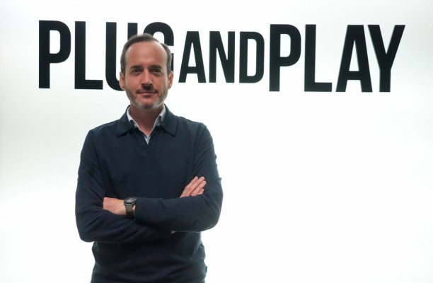 Plug and Play volverá a poner en marcha programas de aceleración de 'startups' en València 
