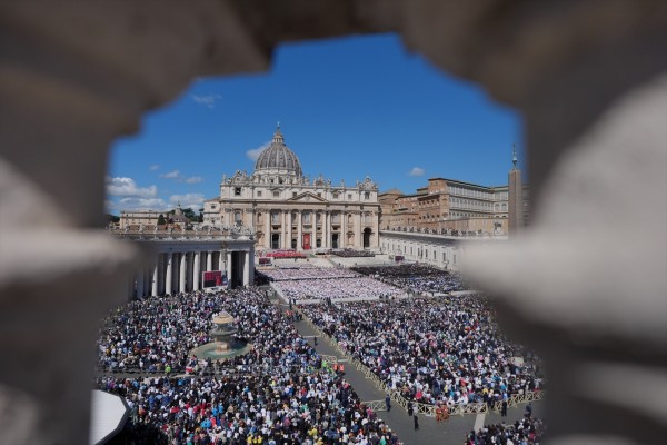 El funeral del Papa Francisco congrega a 150.000 personas en la Plaza de San Pedro