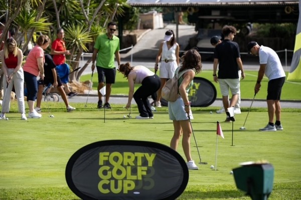 Vuelve la Forty Golf Cup con dos jornadas de torneo y una semana de experiencias en Bonalba