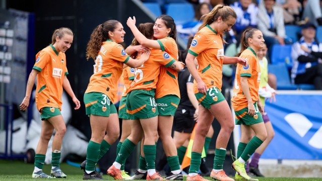 El Valencia Femenino se aferra momentáneamente al milagro (0-2)
