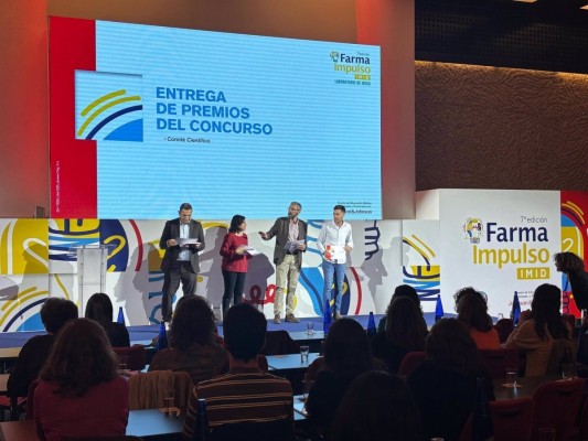 El Hospital Reina Sofía de Murcia, premiado por anticipar el riesgo de fracaso terapéutico en pacientes tratados con fármacos biológicos