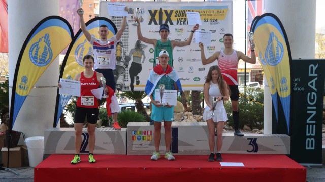 La croata Tea Faber y el italiano Fábio Ruga, ganadores de la Subida al Gran Hotel Bali