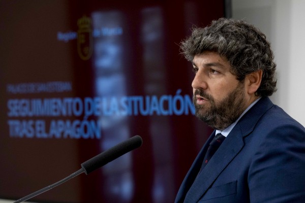 López Miras carga contra el Gobierno de España por no informar durante seis horas: 