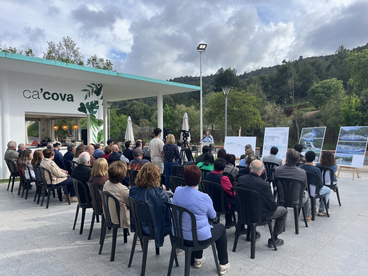 Intervención de la alcaldesa de La Vall, Tania Baños.