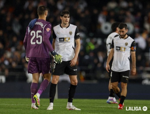 El Valencia está a cuatro goles de su peor registro defensivo de los últimos ocho cursos