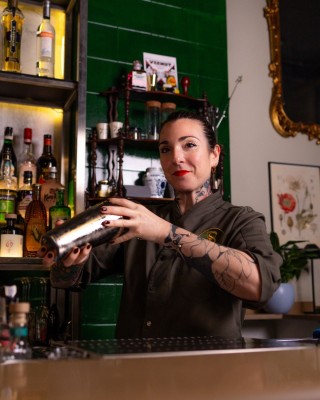 Atraco Hedonista a... Aida Martínez (Santo Remedio)