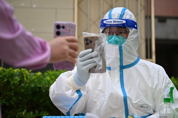 China concluye su investigación del origen de la covid-19 y apunta a EEUU
