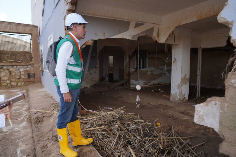 Vivienda destrozada en Algemesí tras la Dana. - Foto: EDUARDO MANZANA Vivienda destrozada en Algemesí tras la Dana.