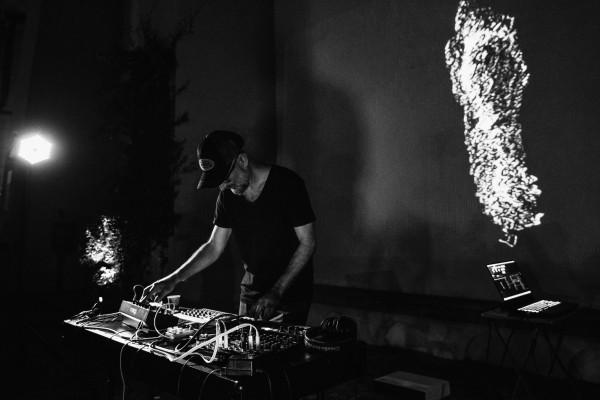 Iniciarse en la música nunca fue tan fácil: José Gas imparte un taller de diseño sonoro para noveles