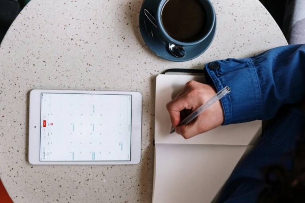 El Ayuntamiento lanza una edición de talleres gratuitos de integración laboral para jóvenes