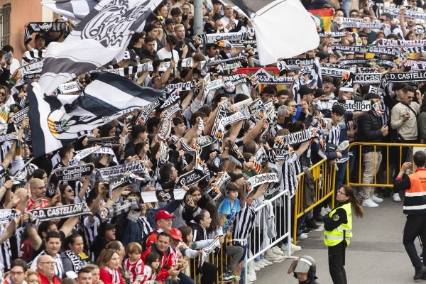 El Castellón calienta motores para la visita del Sporting