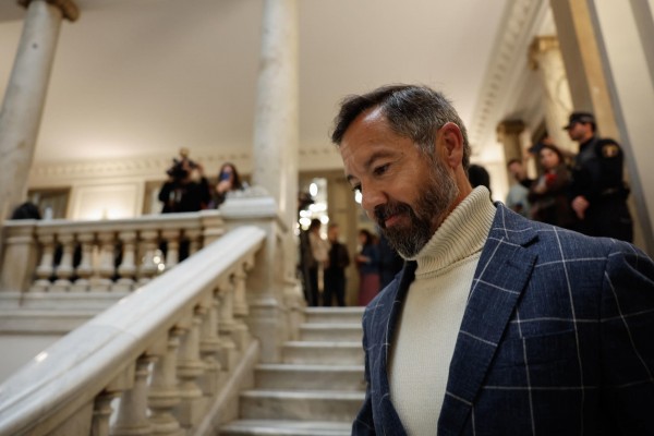 La UCO entra en el Ayuntamiento de València en busca de contratos de Badenas (Vox) en València Activa