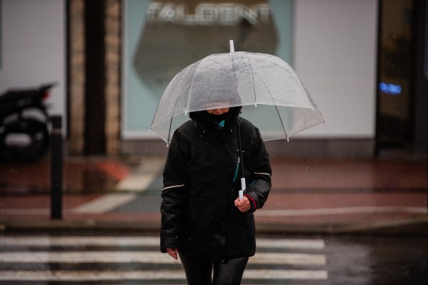 Aemet decreta el nivel amarillo en la Comunitat hasta el martes por lluvias y granizo