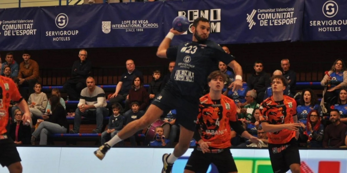 El Servigroup Hoteles Benidorm necesita sumar en León para huir del descenso