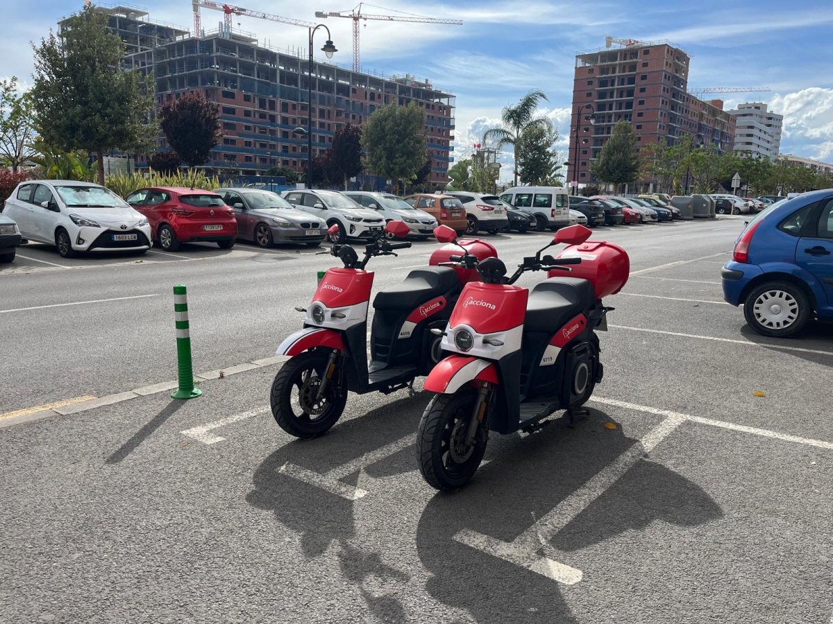 Quart de Poblet apuesta por las motos eléctricas de alquiler para fomentar la movilidad sostenible 