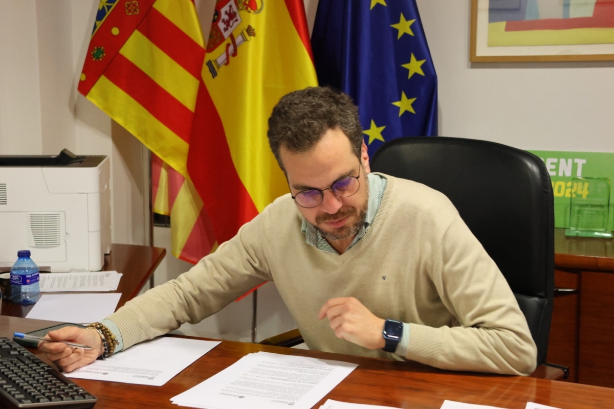 El portavoz de Vox en Torrent avisa al PP que saldrá del gobierno 