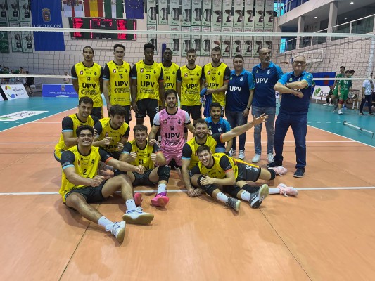 El UPV Léleman Conqueridor se lleva la tercera victoria a golpe de remontada
