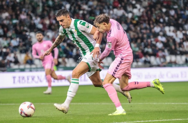 El Eldense no levanta cabeza