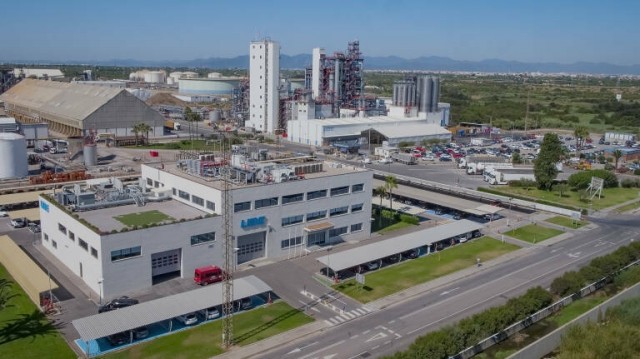 UBE compra el negocio de uretano de la alemana Lanxess por 500 millones
