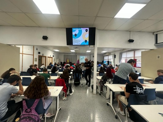 Murcia educa en seguridad: el uso del patinete y la bicicleta, claves en el certamen escolar de tráfico