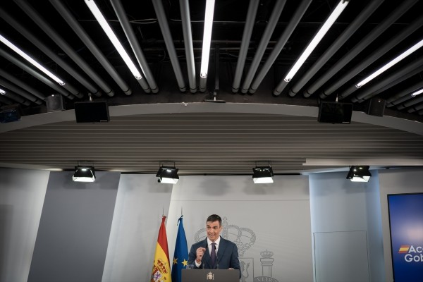 Sánchez promete llegar hasta el final y con transparencia para saber las causa del apagón