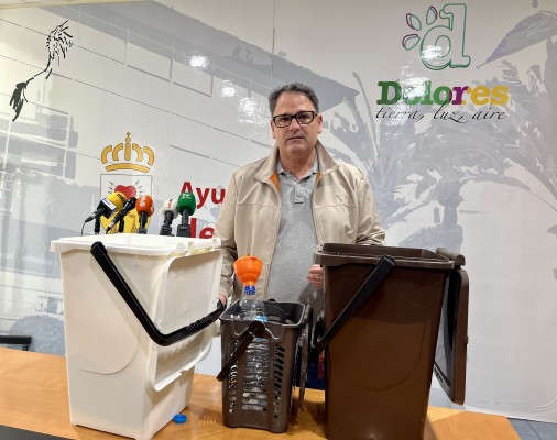 Dolores, a la contra con la tasa de basuras: la baja 9,49 euros y lo atribuye al 