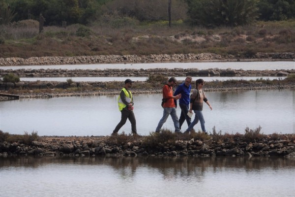 La Comunidad ya tiene la concesión de 189.643 m2 en las Salinas de Marchamalo para su recuperación ambiental
