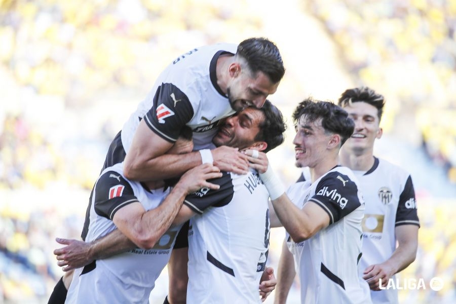 Un triunfo del Valencia ante el Getafe zanjaría la permanencia y le podría llevar a Europa
