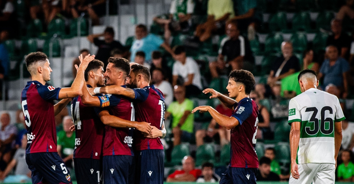 El Elche solo ha vencido al Levante en tres de los últimos 32 enfrentamientos ligueros