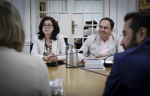 PP no concreta si apoyará por completo las enmiendas de Vox a los presupuestos