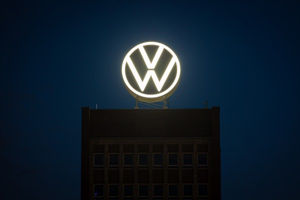 Volkswagen, en un movimiento bajista desde los máximos de 2021