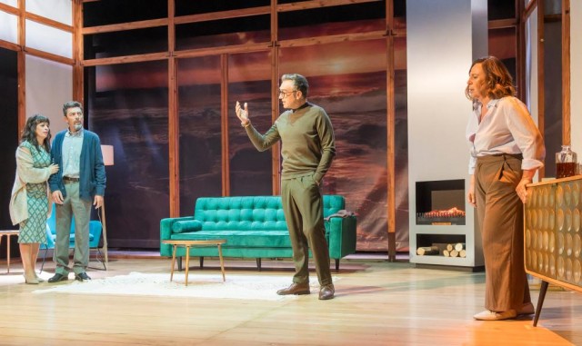 El Teatre Arniches acoge la 'Maror' de Rodolf Sirera dirigida por el alicantino Juan Luis Iborra