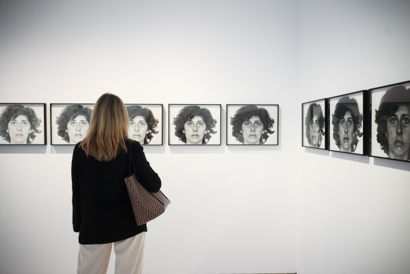 El Consorci de Museus presenta l'obra de la pionera de la 'performance' Esther Ferrer en el MACA
