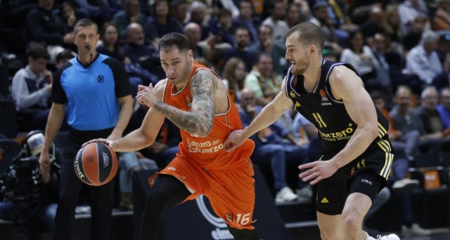 La salida del Alba Berlín deja una plaza libre y Valencia Basket debe decidir su camino